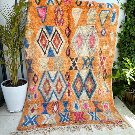 Tapis berbère Azilal orange 100% laine de mouton 2,42m/1,69m