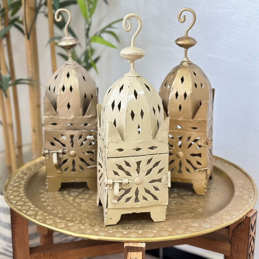 Lanterne artisanale Marocaine en métal colorée