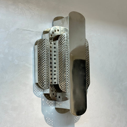 Applique murale Inana en laiton