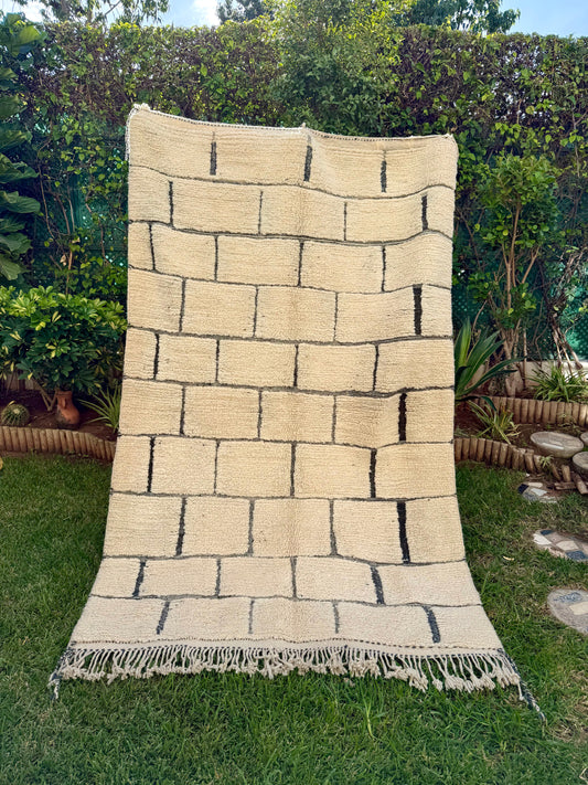 Tapis Berbère Azilal 100% Crème noire en Laine De Mouton 2,49cm / 1,60cm