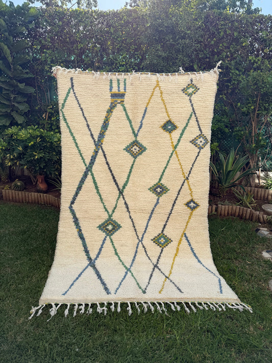 Tapis Berbère Azilal 100% Crème, vert en Laine De Mouton- 2,30m/ 1,48m