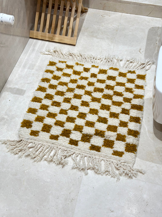 Tapis berbère Beni Ouarain damier moutarde 100% laine de mouton - 86cm/64cm