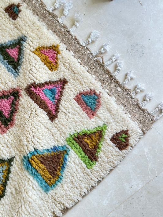 Tapis berbère Azilal coloré 100% laine de mouton 2,81m/1,52m