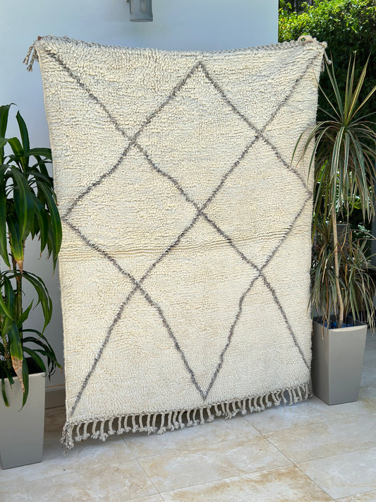 Tapis berbère Beni Ouarain crème à losanges gris 100% laine de mouton - 162cm / 114cm