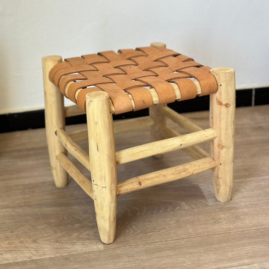 Tabouret artisanal Tazrout  en bois et cuir petit