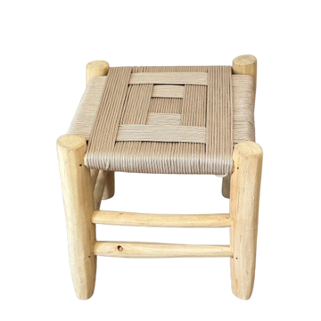 Tabouret artisanal Tazrout  en bois et kittane crème