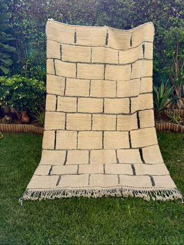 Tapis Berbère Azilal 100% Crème noire en Laine De Mouton 2,49cm / 1,60cm